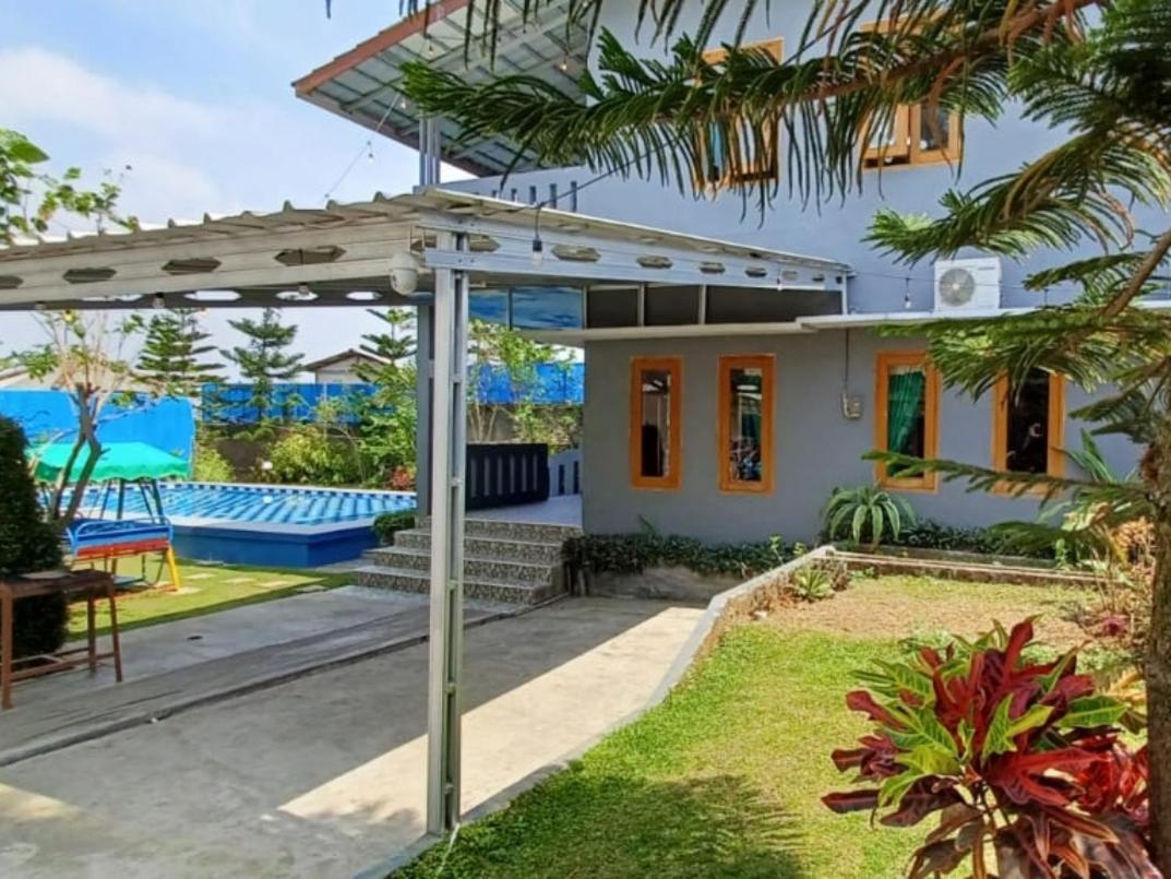 Villa Mutiara Citra Puncak Bu Eva Sampal Exterior photo